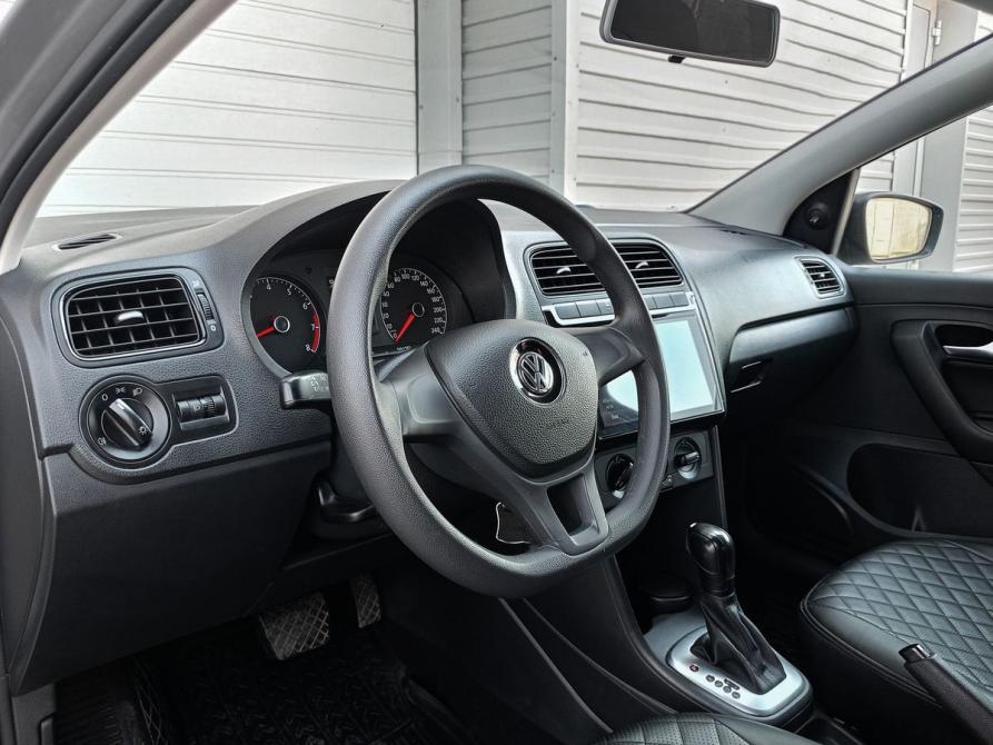 Volkswagen Polo V Рестайлинг Казань  - изображение 8