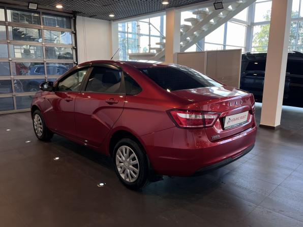 Lada (ВАЗ) Vesta I с пробегом 2020 года, цена 997 000 рублей, 72648 км, седан, Автокод Объявления