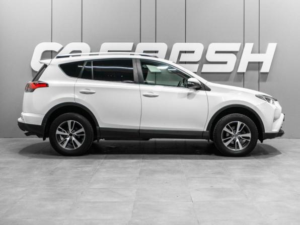 Toyota RAV4 IV (XA40) Рестайлинг с пробегом 2017 года, цена 2 800 000 рублей, 190025 км, внедорожник, Автокод Объявления