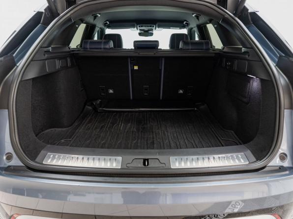 Land Rover Range Rover Velar I с пробегом 2018 года, цена 3 590 000 рублей, 103431 км, внедорожник, Автокод Объявления
