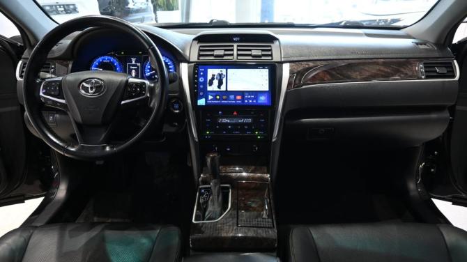 Toyota Camry VII (XV50) Рестайлинг с пробегом 2016 года, цена 1 895 000 рублей, 240130 км, седан, Автокод Объявления