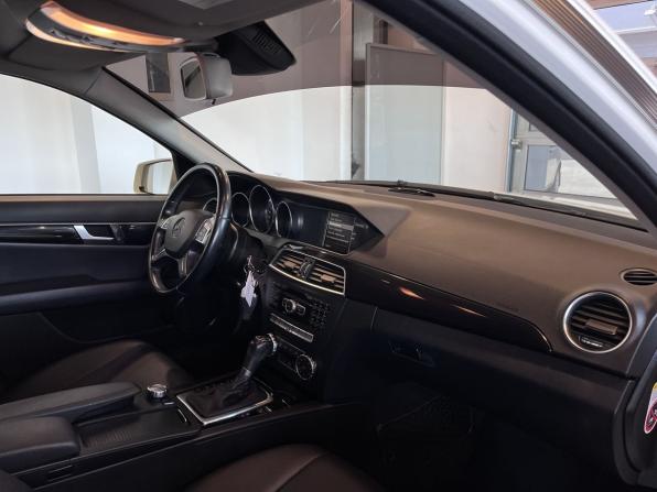 Mercedes-Benz C-Класс III (W204) Рестайлинг с пробегом 2011 года, цена 1 500 000 рублей, 142550 км, седан, Автокод Объявления