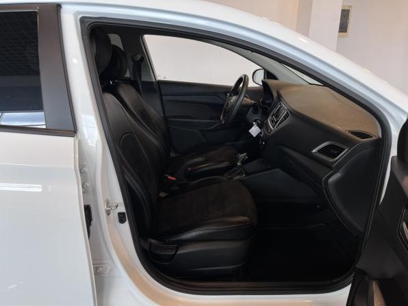 Hyundai Solaris II с пробегом 2019 года, цена 1 525 000 рублей, 114540 км, седан, Автокод Объявления