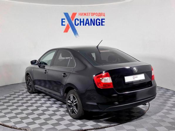 Skoda Rapid I с пробегом 2014 года, цена 537 000 рублей, 403191 км, лифтбек, Автокод Объявления