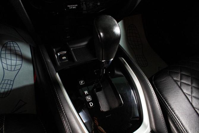 Nissan Qashqai II с пробегом 2017 года, цена 1 899 000 рублей, 83500 км, внедорожник, Автокод Объявления