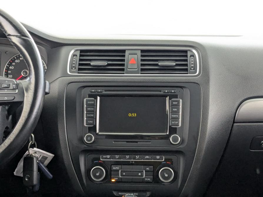 Volkswagen Jetta VI Москва  - изображение 24