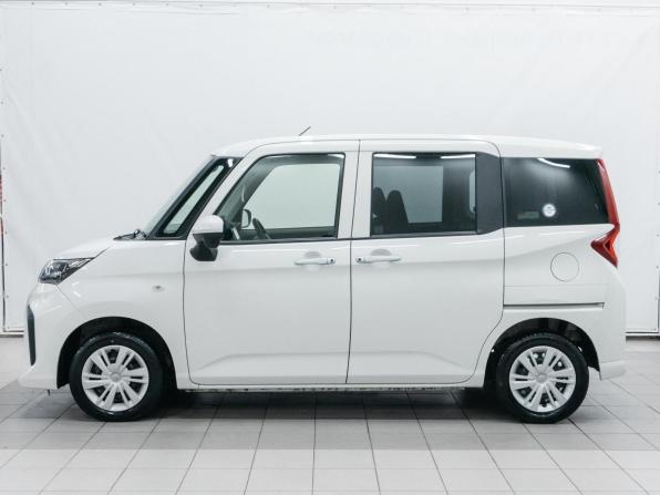 Toyota Roomy I Рестайлинг с пробегом 2021 года, цена 1 050 000 рублей, 107627 км, минивэн, Автокод Объявления