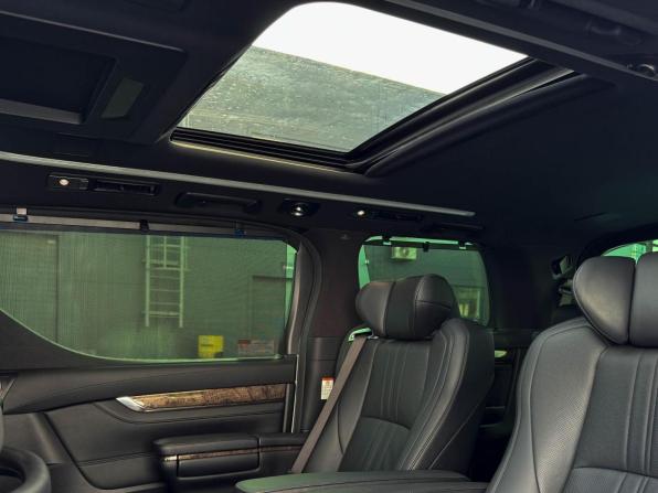 Toyota Alphard III Рестайлинг с пробегом 2021 года, цена 8 349 000 рублей, 70682 км, минивэн, Автокод Объявления