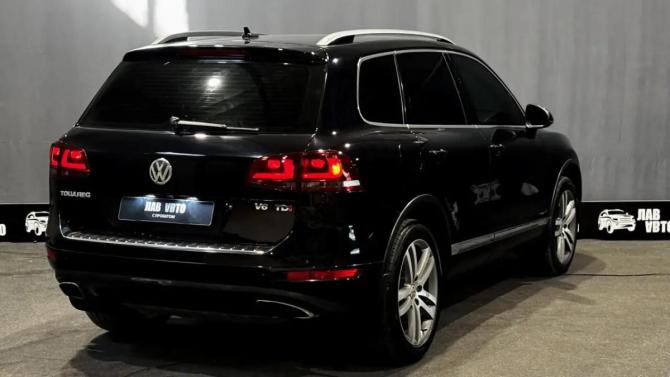 Volkswagen Touareg II с пробегом 2011 года, цена 1 990 000 рублей, 298796 км, внедорожник, Автокод Объявления