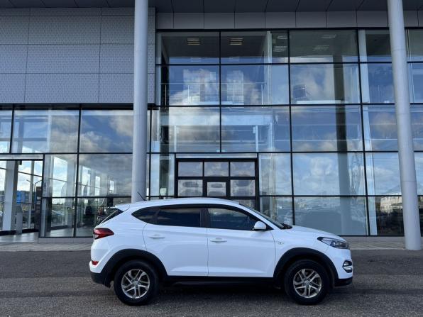 Hyundai Tucson III с пробегом 2016 года, цена 1 600 000 рублей, 193000 км, внедорожник, Автокод Объявления