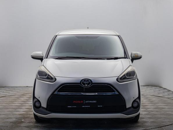 Toyota Sienta II с пробегом 2017 года, цена 1 460 000 рублей, 76934 км, компактвэн, Автокод Объявления
