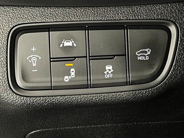 Hyundai Santa Fe IV с пробегом 2018 года, цена 2 635 000 рублей, 150700 км, внедорожник, Автокод Объявления
