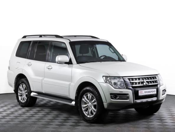Mitsubishi Pajero IV Рестайлинг 2 с пробегом 2015 года, цена 2 690 000 рублей, 195814 км, внедорожник, Автокод Объявления