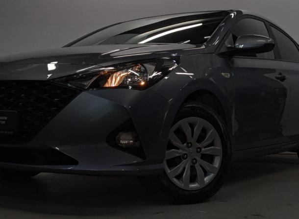 Hyundai Solaris II Рестайлинг с пробегом 2020 года, цена 1 575 000 рублей, 51620 км, седан, Автокод Объявления
