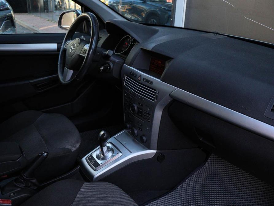 Opel Astra H Рестайлинг Москва  - изображение 8