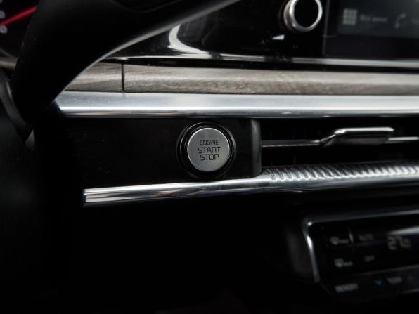 Kia K5 III с пробегом 2020 года, цена 2 387 000 рублей, 152652 км, седан, Автокод Объявления