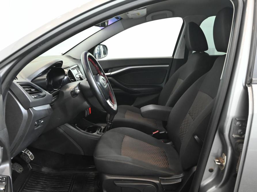 Lada (ВАЗ) Vesta I Екатеринбург  - изображение 9