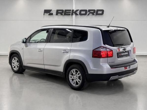Chevrolet Orlando I с пробегом 2012 года, цена 850 000 рублей, 280208 км, компактвэн, Автокод Объявления