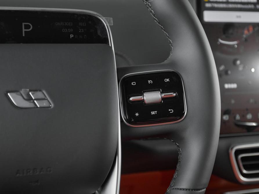 Li Auto (Lixiang) L9 I Рестайлинг Москва  - изображение 21