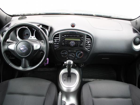 Nissan Juke I с пробегом 2013 года, цена 1 089 000 рублей, 139278 км, внедорожник, Автокод Объявления