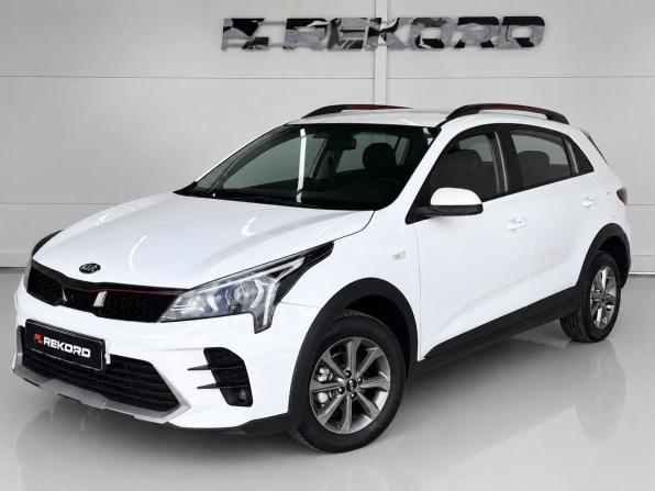 Kia Rio IV Рестайлинг с пробегом 2021 года, цена 1 529 000 рублей, 137000 км, хэтчбек, Автокод Объявления