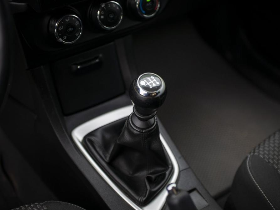 Toyota Corolla XI (E160 E170 E180) Курган  - изображение 19
