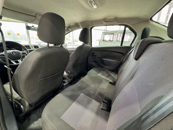 Renault Logan II Рестайлинг с пробегом 2019 года, цена 1 155 000 рублей, 124220 км, седан, Автокод Объявления
