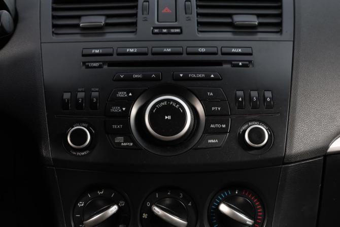 Mazda 3 II (BL) Рестайлинг с пробегом 2012 года, цена 1 169 000 рублей, 136050 км, хэтчбек, Автокод Объявления