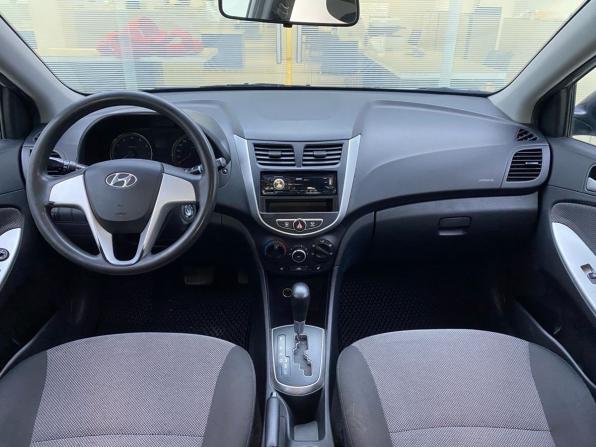 Hyundai Solaris I с пробегом 2012 года, цена 910 000 рублей, 164000 км, седан, Автокод Объявления
