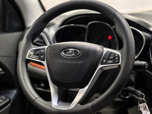 Lada (ВАЗ) Vesta I с пробегом 2019 года, цена 826 900 рублей, 143266 км, седан, Автокод Объявления