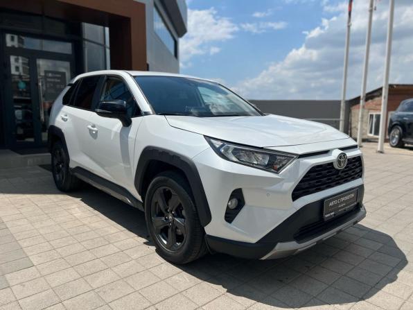 Toyota RAV4 V (XA50) с пробегом 2022 года, цена 3 000 000 рублей, 103000 км, внедорожник, Автокод Объявления