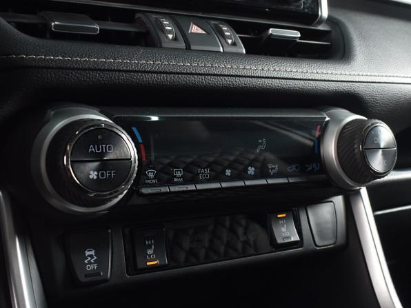 Toyota RAV4 V (XA50) с пробегом 2020 года, цена 3 484 997 рублей, 112008 км, внедорожник, Автокод Объявления