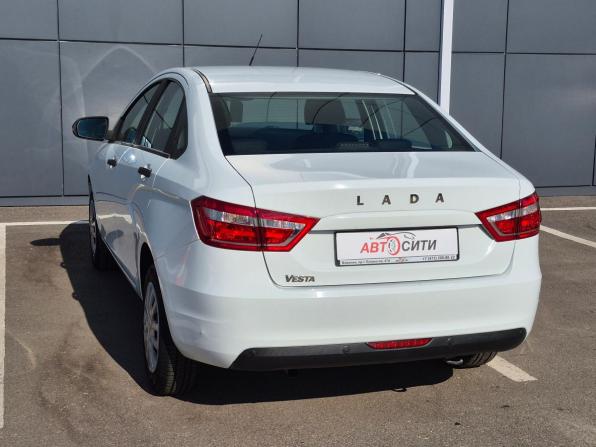 Lada (ВАЗ) Vesta I с пробегом 2017 года, цена 889 000 рублей, 70806 км, седан, Автокод Объявления