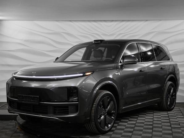 Новый Li Auto (Lixiang) L9 I Рестайлинг 2025 года, цена 11 990 000 рублей, внедорожник, Автокод Объявления