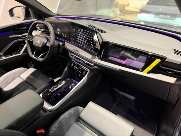 Новый Audi Q5 III 2025 года, цена 9 553 400 рублей, внедорожник, Автокод Объявления
