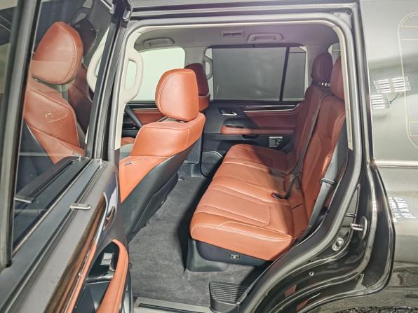 Lexus LX III Рестайлинг 2 с пробегом 2021 года, цена 10 999 000 рублей, 36894 км, внедорожник, Автокод Объявления