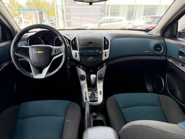 Chevrolet Cruze I Рестайлинг с пробегом 2013 года, цена 870 000 рублей, 175737 км, седан, Автокод Объявления