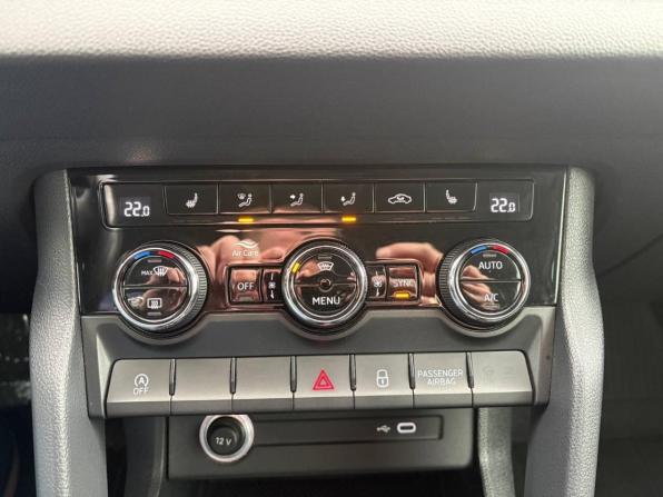 Skoda Karoq I с пробегом 2020 года, цена 2 325 000 рублей, 114000 км, внедорожник, Автокод Объявления