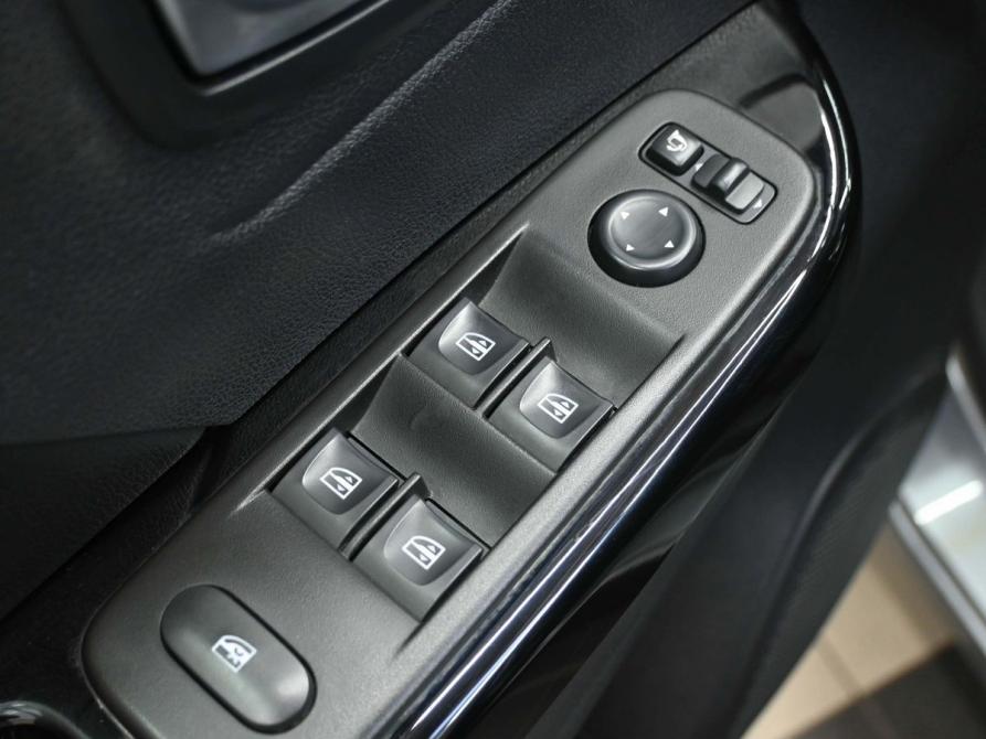 Renault Kaptur I Рестайлинг Ростов-на-Дону  - изображение 18