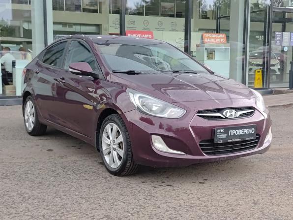 Hyundai Solaris I с пробегом 2011 года, цена 560 000 рублей, 189500 км, седан, Автокод Объявления