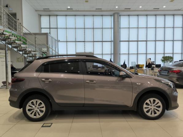 Kia Rio IV Рестайлинг с пробегом 2021 года, цена 1 590 000 рублей, 82016 км, хэтчбек, Автокод Объявления