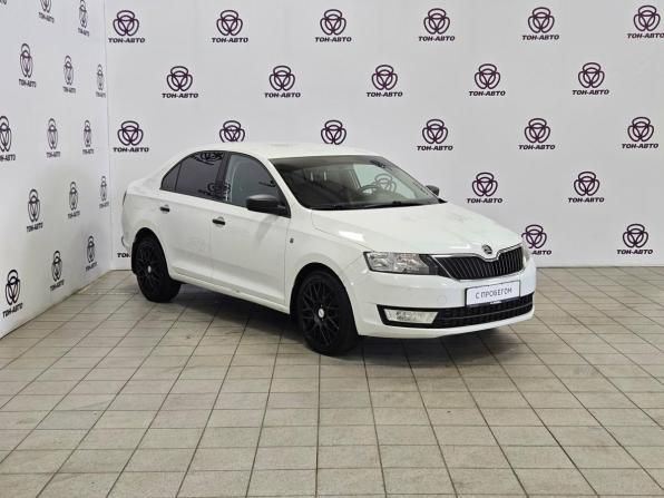 Skoda Rapid I с пробегом 2016 года, цена 822 000 рублей, 205575 км, лифтбек, Автокод Объявления