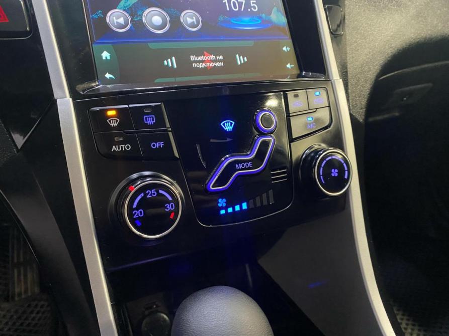Hyundai Sonata VI (YF) Набережные Челны  - изображение 12
