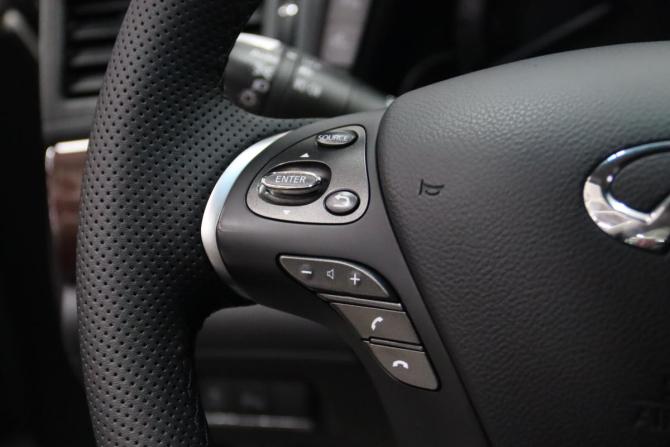Infiniti M IV с пробегом 2013 года, цена 1 895 950 рублей, 92896 км, седан, Автокод Объявления