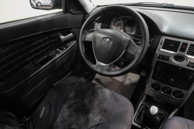 Lada (ВАЗ) Priora I с пробегом 2012 года, цена 369 000 рублей, 193000 км, хэтчбек, Автокод Объявления