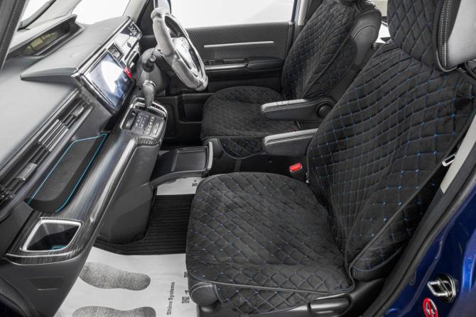 Honda Stepwgn V с пробегом 2015 года, цена 1 749 000 рублей, 162000 км, минивэн, Автокод Объявления