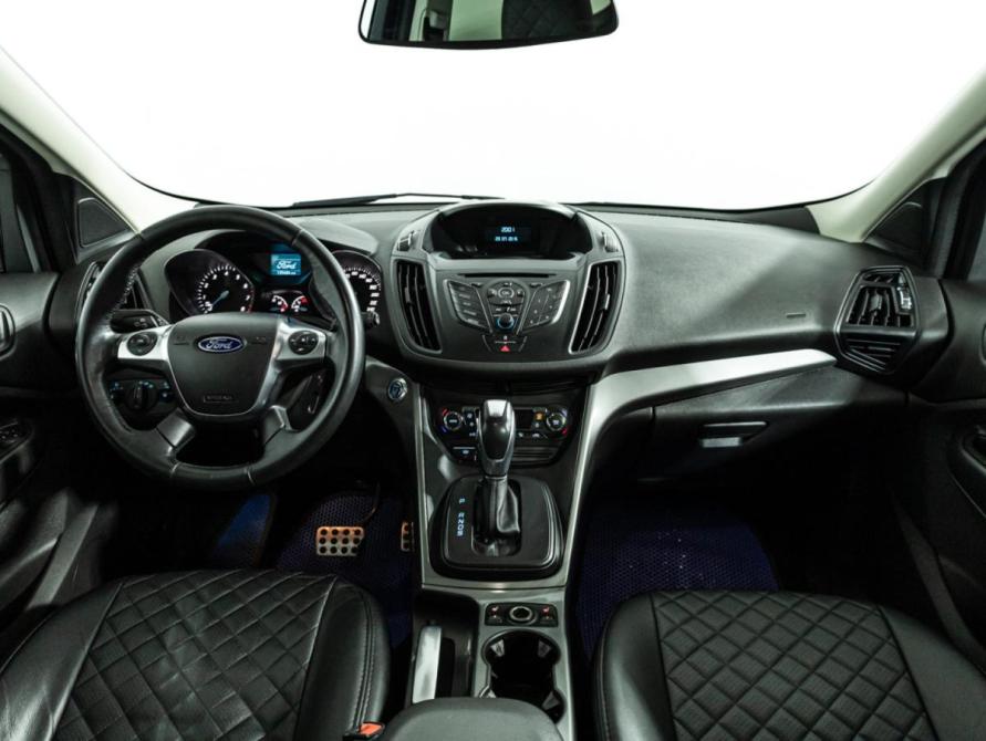 Ford Kuga II Санкт-Петербург  - изображение 13