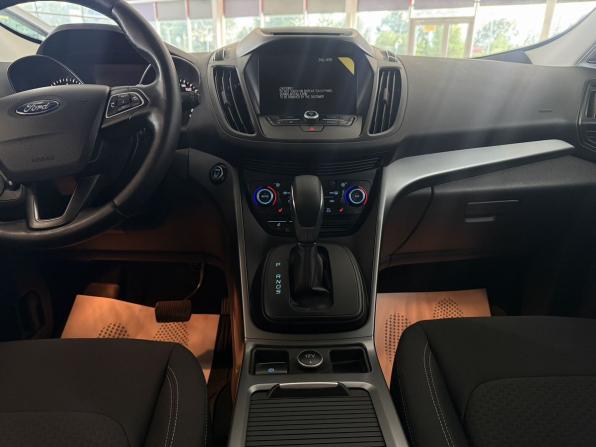Ford Kuga II Рестайлинг с пробегом 2018 года, цена 1 970 000 рублей, 58752 км, внедорожник, Автокод Объявления