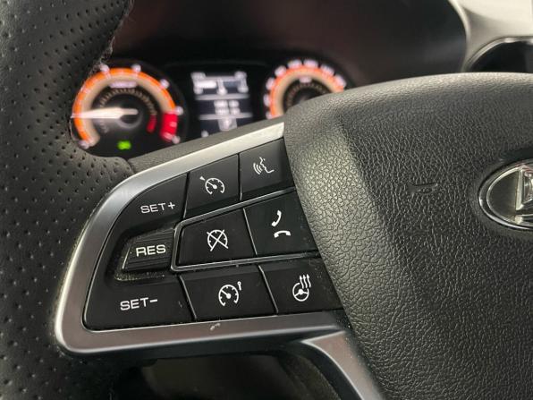 Lada (ВАЗ) Vesta I Рестайлинг (NG) с пробегом 2024 года, цена 1 490 000 рублей, 5458 км, универсал, Автокод Объявления