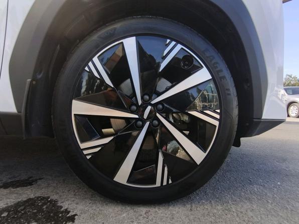Geely Atlas II с пробегом 2024 года, цена 2 800 000 рублей, 61591 км, внедорожник, Автокод Объявления